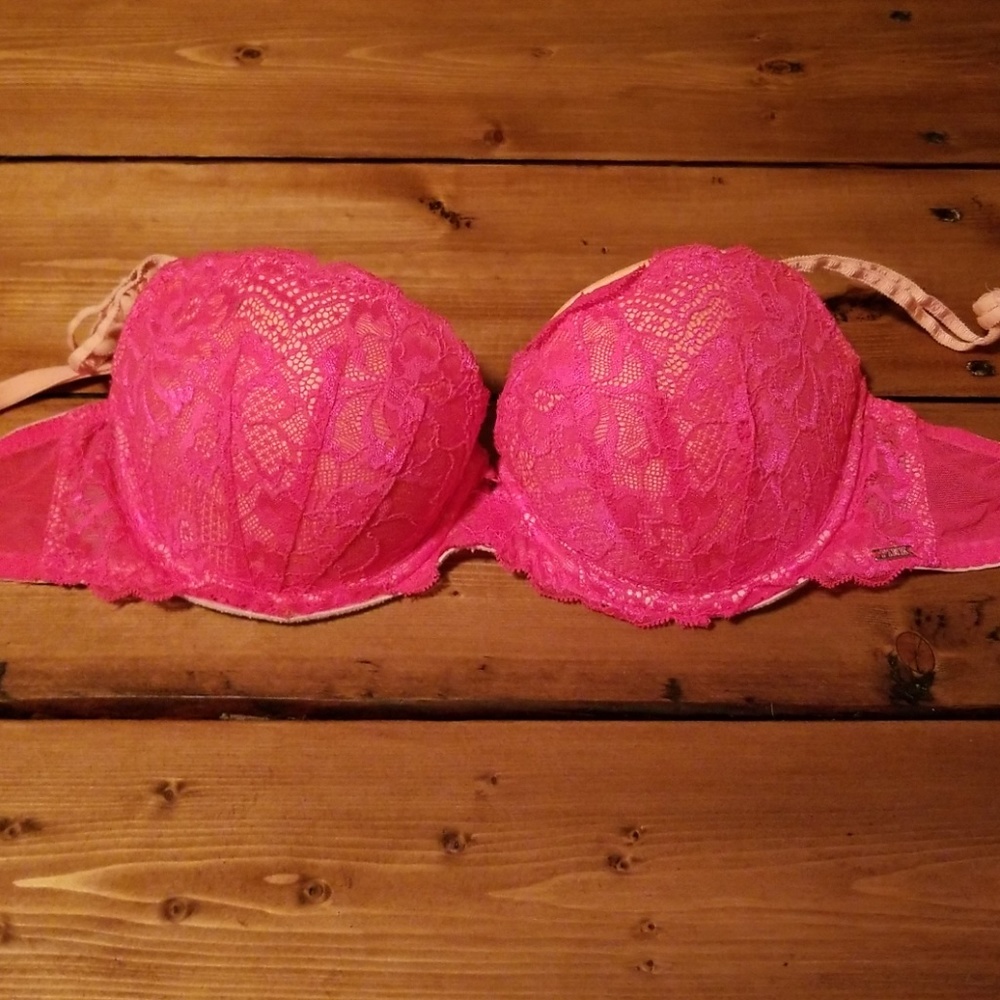 Victoria's Secret Pink 32DD Push Up Bra